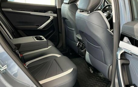 Geely Atlas, 2025 год, 3 970 990 рублей, 19 фотография