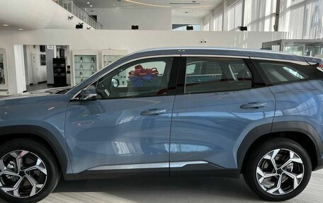 Geely Atlas, 2025 год, 3 970 990 рублей, 22 фотография