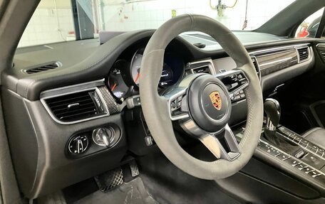 Porsche Macan I рестайлинг, 2017 год, 4 090 000 рублей, 6 фотография