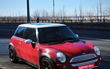 MINI Hatch, 2005 год, 340 000 рублей, 1 фотография