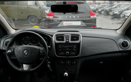 Renault Logan II, 2015 год, 499 000 рублей, 11 фотография