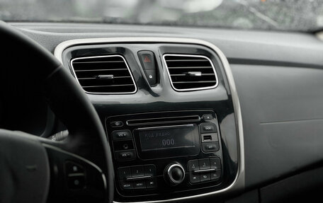 Renault Logan II, 2015 год, 499 000 рублей, 19 фотография