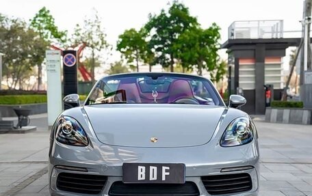 Porsche Boxster, 2022 год, 7 000 000 рублей, 2 фотография