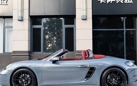 Porsche Boxster, 2022 год, 7 000 000 рублей, 4 фотография