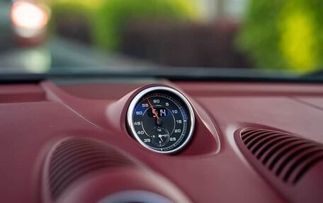 Porsche Boxster, 2022 год, 7 000 000 рублей, 11 фотография