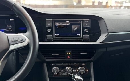 Volkswagen Jetta VII, 2023 год, 2 240 000 рублей, 17 фотография