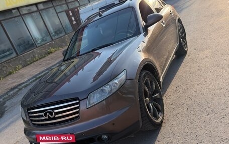 Infiniti FX I, 2003 год, 550 000 рублей, 3 фотография
