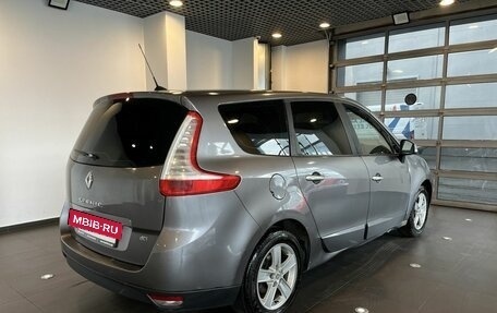 Renault Scenic III, 2011 год, 622 000 рублей, 3 фотография
