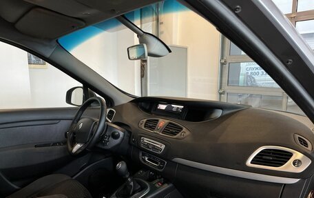 Renault Scenic III, 2011 год, 622 000 рублей, 11 фотография