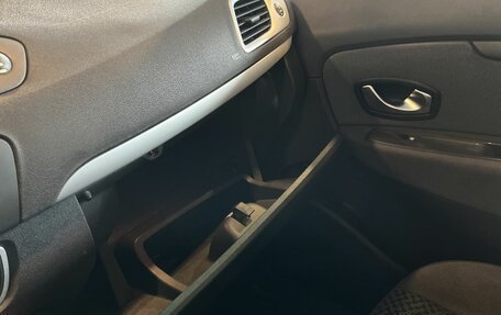 Renault Scenic III, 2011 год, 622 000 рублей, 25 фотография