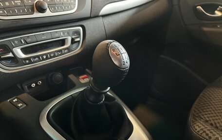 Renault Scenic III, 2011 год, 622 000 рублей, 26 фотография