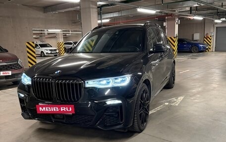 BMW X7, 2021 год, 8 800 000 рублей, 2 фотография