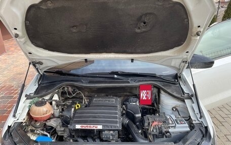 Volkswagen Polo VI (EU Market), 2018 год, 950 000 рублей, 2 фотография