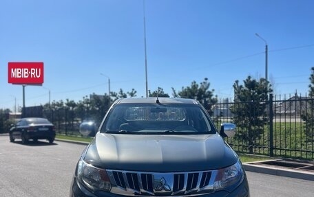 Mitsubishi L200 IV рестайлинг, 2016 год, 1 545 000 рублей, 3 фотография