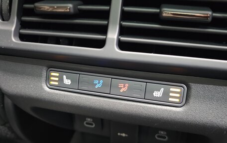 Land Rover Range Rover Evoque II, 2025 год, 6 281 000 рублей, 16 фотография