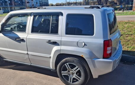 Jeep Liberty (Patriot), 2008 год, 649 000 рублей, 2 фотография