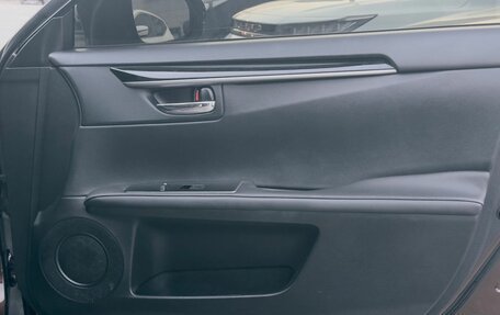 Lexus ES VII, 2015 год, 2 170 000 рублей, 24 фотография