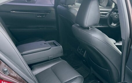 Lexus ES VII, 2015 год, 2 170 000 рублей, 23 фотография