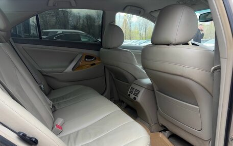 Toyota Camry, 2006 год, 895 000 рублей, 24 фотография