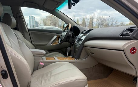 Toyota Camry, 2006 год, 895 000 рублей, 26 фотография