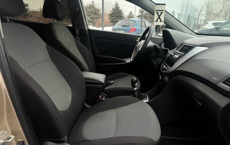 Hyundai Solaris II рестайлинг, 2011 год, 550 000 рублей, 13 фотография