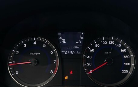 Hyundai Solaris II рестайлинг, 2011 год, 550 000 рублей, 17 фотография