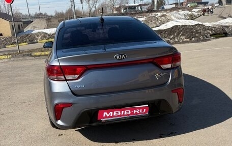 KIA Rio IV, 2018 год, 1 395 000 рублей, 2 фотография