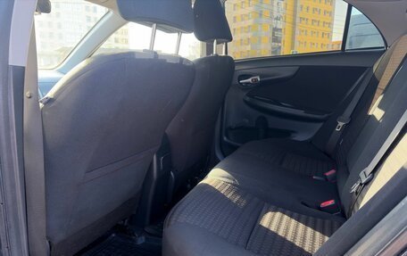 Toyota Corolla, 2012 год, 1 050 000 рублей, 17 фотография