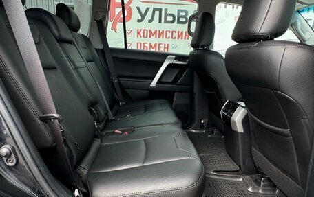 Toyota Land Cruiser Prado 150 рестайлинг 2, 2018 год, 4 990 000 рублей, 15 фотография