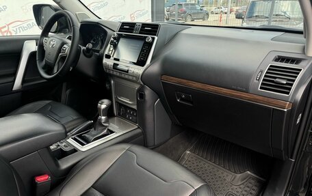 Toyota Land Cruiser Prado 150 рестайлинг 2, 2018 год, 4 990 000 рублей, 17 фотография