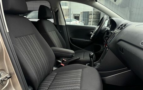 Volkswagen Polo VI (EU Market), 2015 год, 1 090 000 рублей, 15 фотография