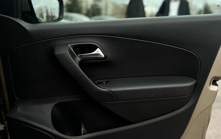 Volkswagen Polo VI (EU Market), 2015 год, 1 090 000 рублей, 16 фотография