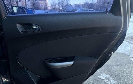 Opel Astra J, 2010 год, 595 000 рублей, 13 фотография