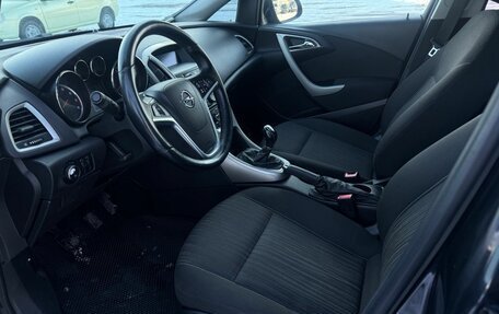 Opel Astra J, 2010 год, 595 000 рублей, 9 фотография