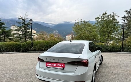 Skoda Octavia IV, 2021 год, 2 250 000 рублей, 20 фотография