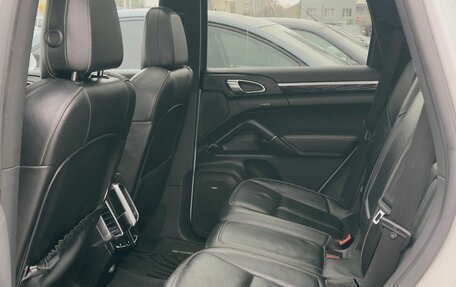 Porsche Cayenne III, 2013 год, 2 690 000 рублей, 14 фотография