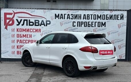 Porsche Cayenne III, 2013 год, 2 690 000 рублей, 4 фотография