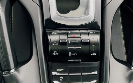 Porsche Cayenne III, 2013 год, 2 690 000 рублей, 20 фотография