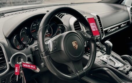 Porsche Cayenne III, 2013 год, 2 690 000 рублей, 11 фотография