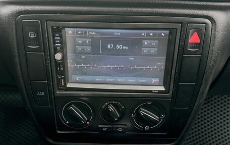 Volkswagen Passat B5+ рестайлинг, 2002 год, 380 000 рублей, 19 фотография