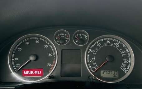 Volkswagen Passat B5+ рестайлинг, 2002 год, 380 000 рублей, 22 фотография