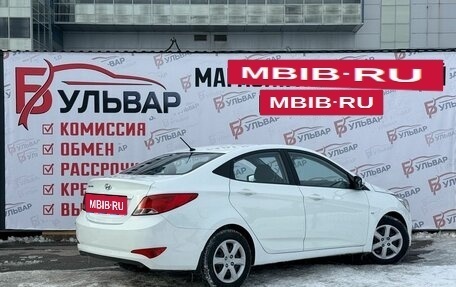 Hyundai Solaris II рестайлинг, 2015 год, 820 000 рублей, 4 фотография