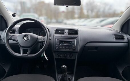 Volkswagen Polo VI (EU Market), 2017 год, 990 000 рублей, 14 фотография