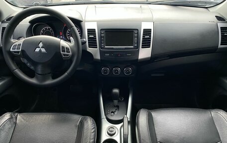 Mitsubishi Outlander III рестайлинг 3, 2011 год, 1 260 000 рублей, 22 фотография