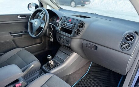 Volkswagen Golf Plus I, 2005 год, 440 000 рублей, 17 фотография