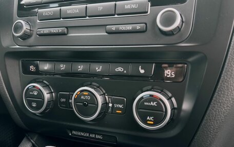 Volkswagen Jetta VI, 2012 год, 1 140 000 рублей, 18 фотография