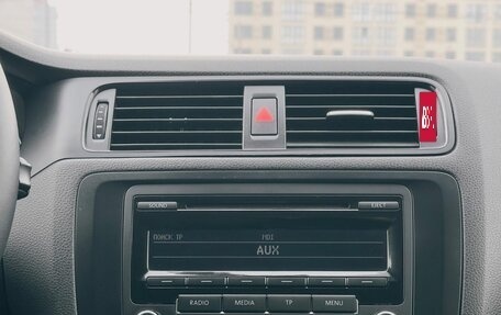 Volkswagen Jetta VI, 2012 год, 1 140 000 рублей, 17 фотография