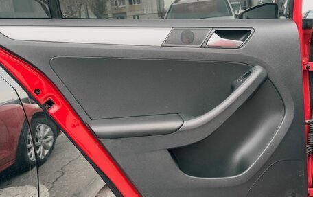 Volkswagen Jetta VI, 2012 год, 1 140 000 рублей, 21 фотография