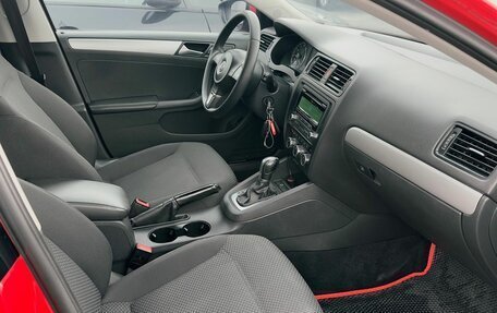 Volkswagen Jetta VI, 2012 год, 1 140 000 рублей, 26 фотография