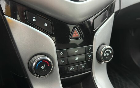 Chevrolet Cruze II, 2011 год, 749 000 рублей, 17 фотография